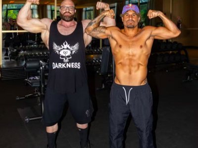 Italo Ferreira treina com bodybuilder de olho em evolução no surfe